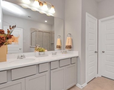 27911 Western Creek Court - Photo Thumbnail 9