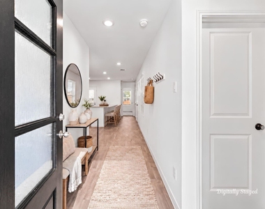 14537 William Trails - Photo Thumbnail 1