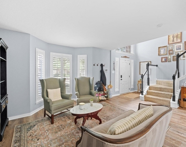 11906 Helene Court - Photo Thumbnail 8