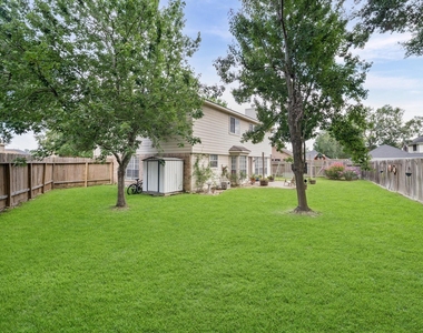 11906 Helene Court - Photo Thumbnail 35