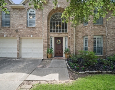 11906 Helene Court - Photo Thumbnail 4