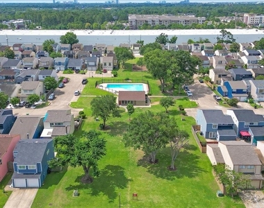 10254 Bridgeland Lane - Photo Thumbnail 18