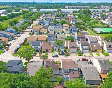 10254 Bridgeland Lane - Photo Thumbnail 17