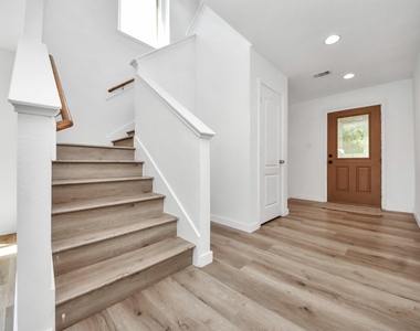 14314 Cypress Cascade Lane - Photo Thumbnail 17