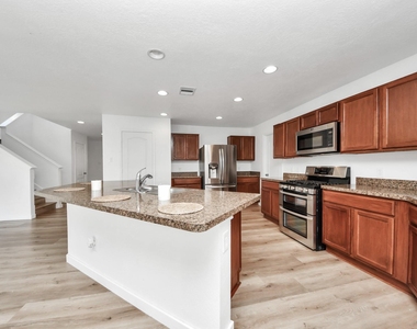 14314 Cypress Cascade Lane - Photo Thumbnail 8