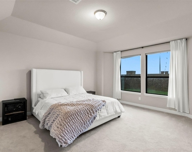 31418 Whitcombe Summit Way - Photo Thumbnail 10