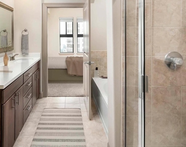 1200 Post Oak Boulevard - Photo Thumbnail 18