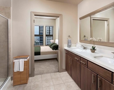 1200 Post Oak Boulevard - Photo Thumbnail 16