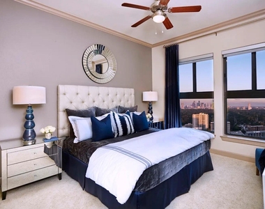 1200 Post Oak Boulevard - Photo Thumbnail 6