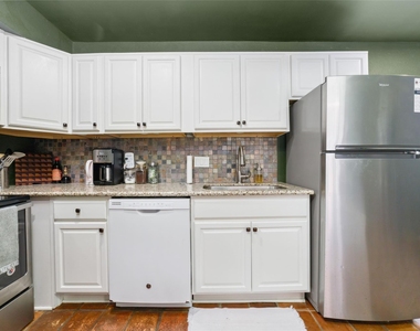 3400 Timmons Lane - Photo Thumbnail 12