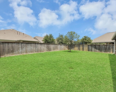 16011 Monument Hill Crossing - Photo Thumbnail 36