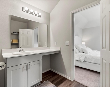 25483 Carnation Court - Photo Thumbnail 24