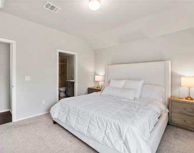25483 Carnation Court - Photo Thumbnail 21