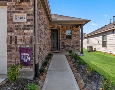25483 Carnation Court - Photo Thumbnail 3