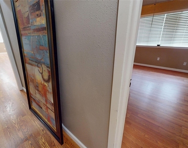 1022 Manorglen Drive - Photo Thumbnail 22