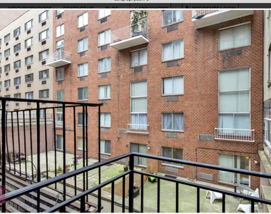 124 East 24th Street - Photo Thumbnail 11