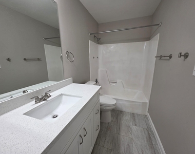 6607 Pouter Drive - Photo Thumbnail 10