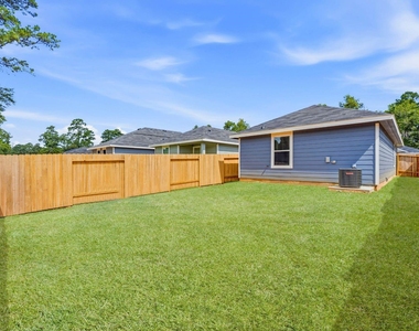 11950 Detar Court - Photo Thumbnail 13