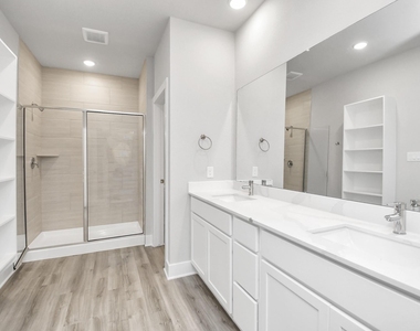 21034 Shore Oak Drive - Photo Thumbnail 4