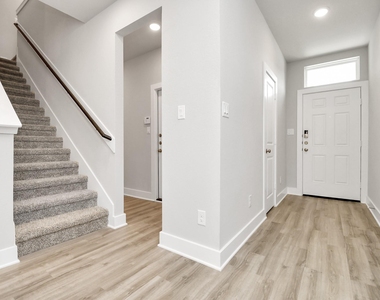 21034 Shore Oak Drive - Photo Thumbnail 6