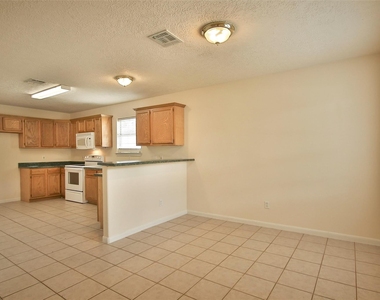 1210 Robert Street - Photo Thumbnail 21