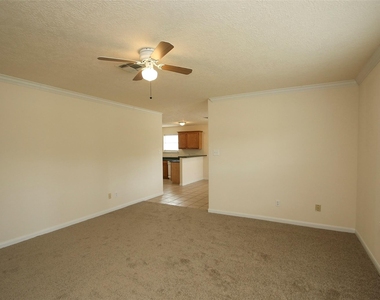 1210 Robert Street - Photo Thumbnail 24
