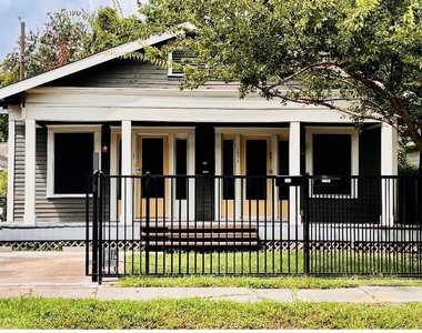 303 Northwood Street - Photo Thumbnail 1