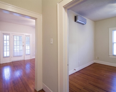303 Northwood Street - Photo Thumbnail 16
