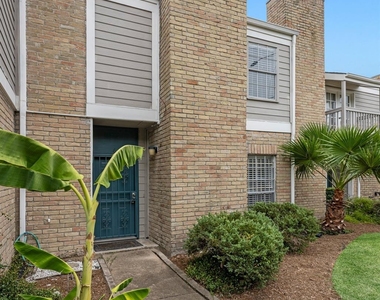 11710 Southlake Drive - Photo Thumbnail 21
