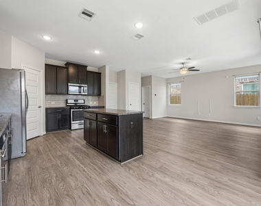 12806 Crombie Drive - Photo Thumbnail 6