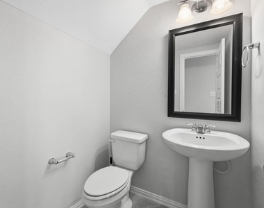 12806 Crombie Drive - Photo Thumbnail 9