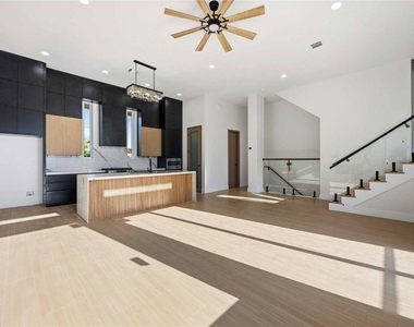 4216 Dreyfus Street - Photo Thumbnail 18