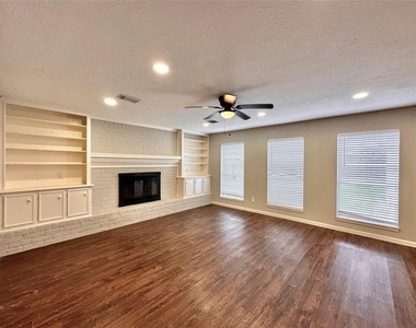 3439 Aspen Bend Drive - Photo Thumbnail 11