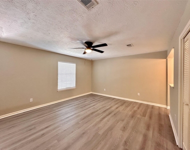3439 Aspen Bend Drive - Photo Thumbnail 15