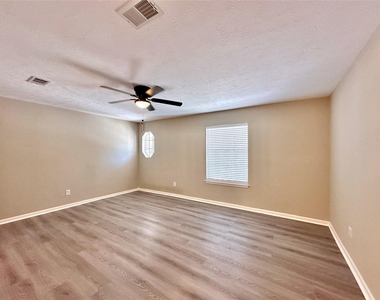 3439 Aspen Bend Drive - Photo Thumbnail 13