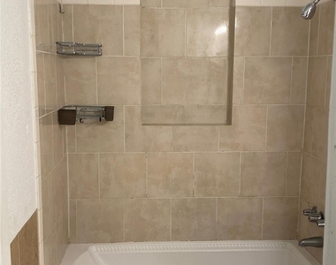 4410 Nicoini St - Photo Thumbnail 8