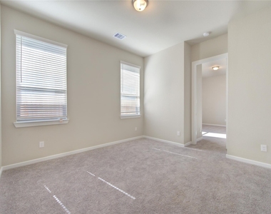 4203 Maple Glen Drive - Photo Thumbnail 20
