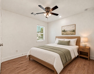 5729 Newport Street - Photo Thumbnail 4