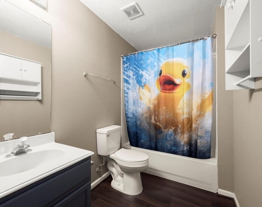 8723 Creek Willow Drive - Photo Thumbnail 23