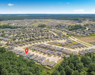 194 Bellewood Manor Drive - Photo Thumbnail 4