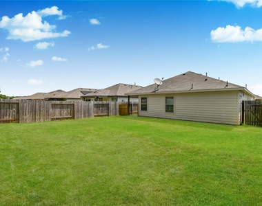 194 Bellewood Manor Drive - Photo Thumbnail 10