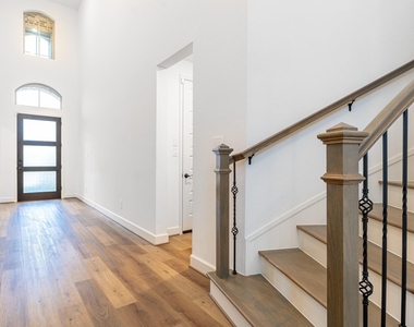 29035 Hauter Way - Photo Thumbnail 5