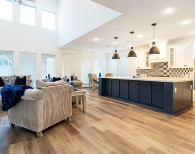 29035 Hauter Way - Photo Thumbnail 7