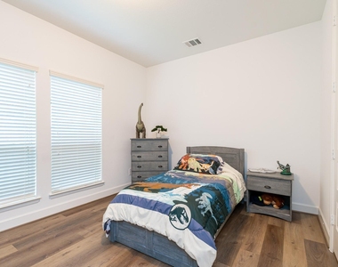 29035 Hauter Way - Photo Thumbnail 18