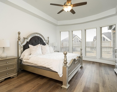 29035 Hauter Way - Photo Thumbnail 31