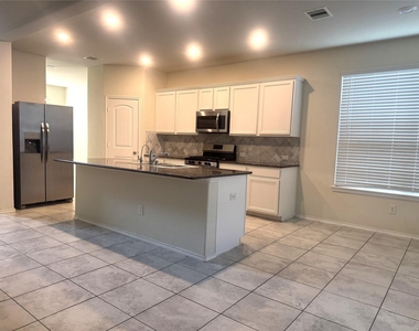 9431 Summer River Drive - Photo Thumbnail 6