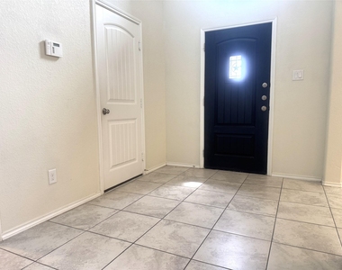 9431 Summer River Drive - Photo Thumbnail 3