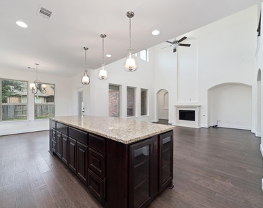 11103 Dowbeck Avenue - Photo Thumbnail 10