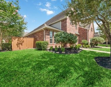 11103 Dowbeck Avenue - Photo Thumbnail 1