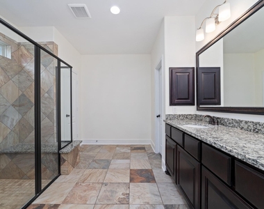 11103 Dowbeck Avenue - Photo Thumbnail 17